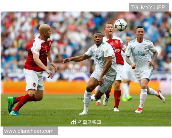 双逆足球星再掀绿茵风暴书写传奇新篇章震撼全球球迷热血燃烧